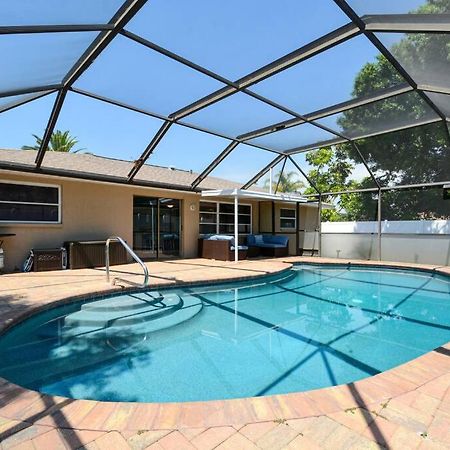 Cozy, Fido-Friendly Pool Home Just 4 Miles To The Beach! Venice Exterior photo