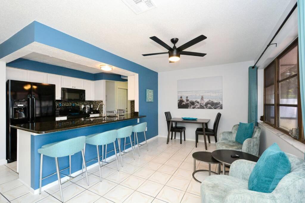 Cozy, Fido-Friendly Pool Home Just 4 Miles To The Beach! Venice Exterior photo